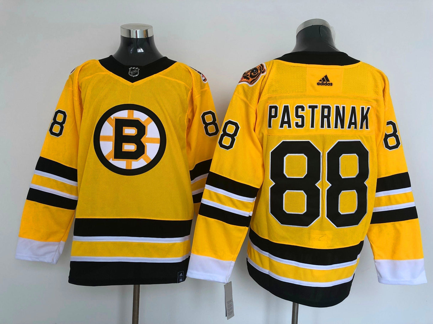 Men's Boston Bruins David Pastrnak #88 Yellow Player Jerseys