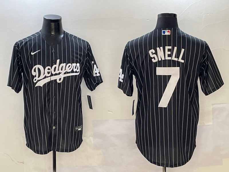 Men's Los Angeles Dodgers Blake Snell #7 Black Alternate Limited Player Jerseys