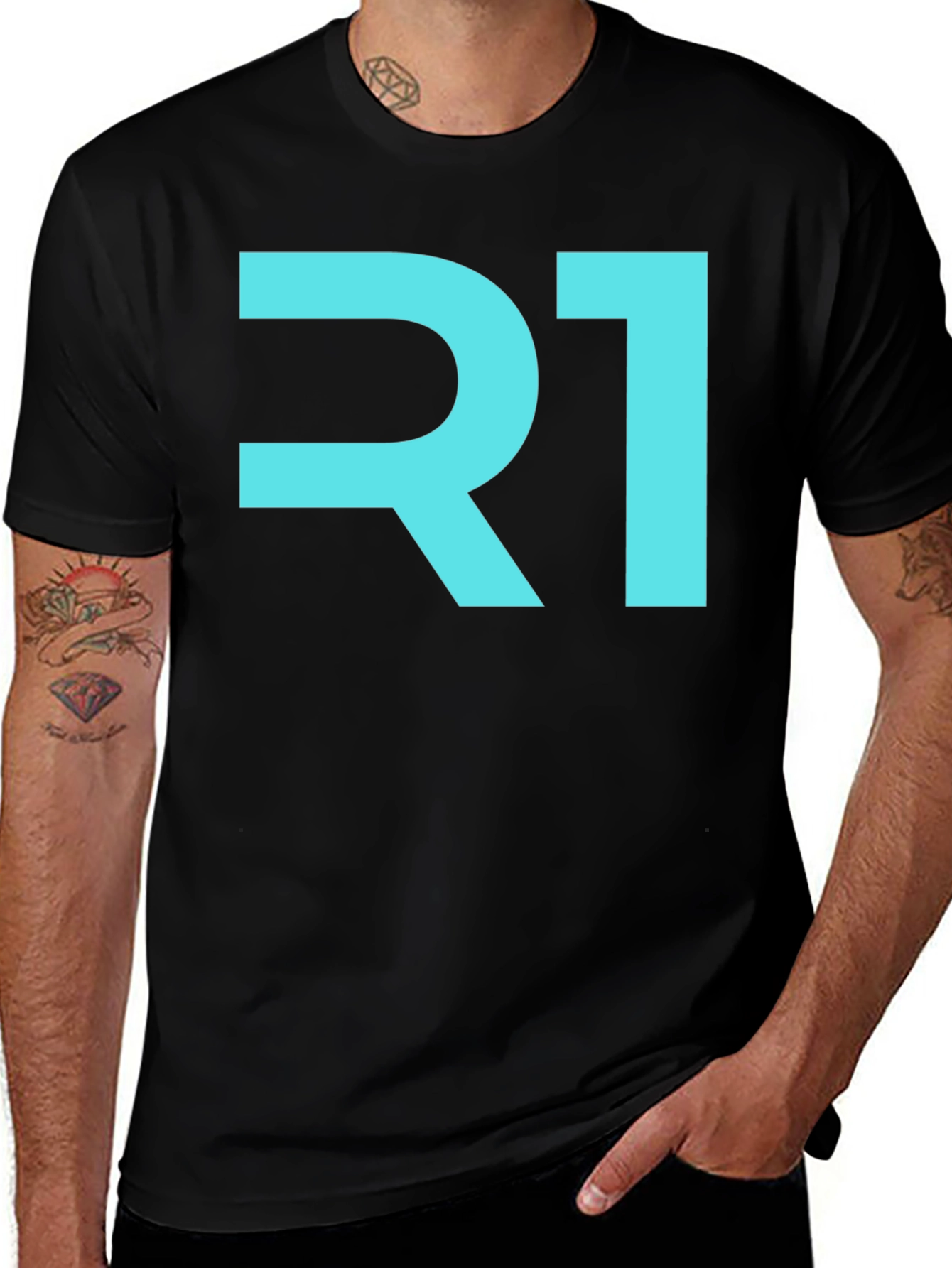 R1 Graphic T-Shirt - Black Modern Design