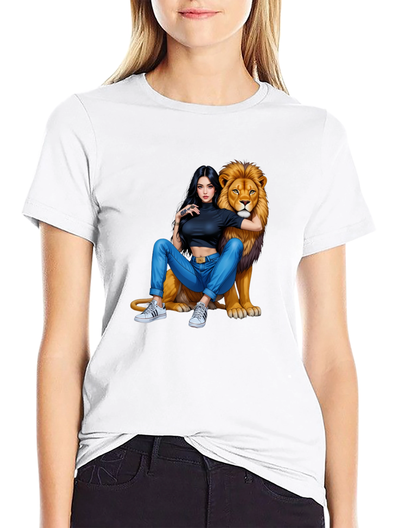 Lion Queen Graphic T-Shirt - Black