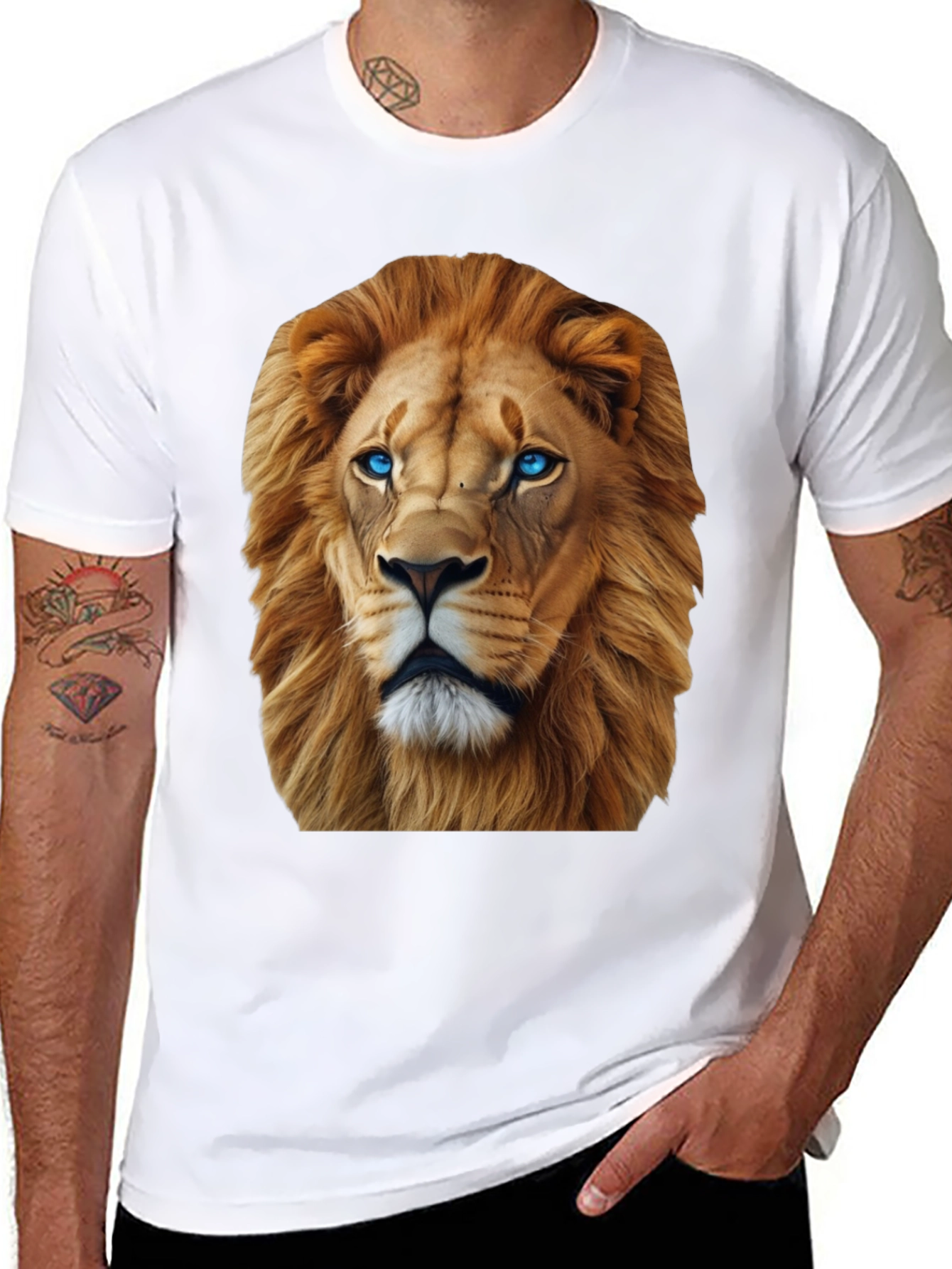 Lion Graphic Tee - Bold Animal Print