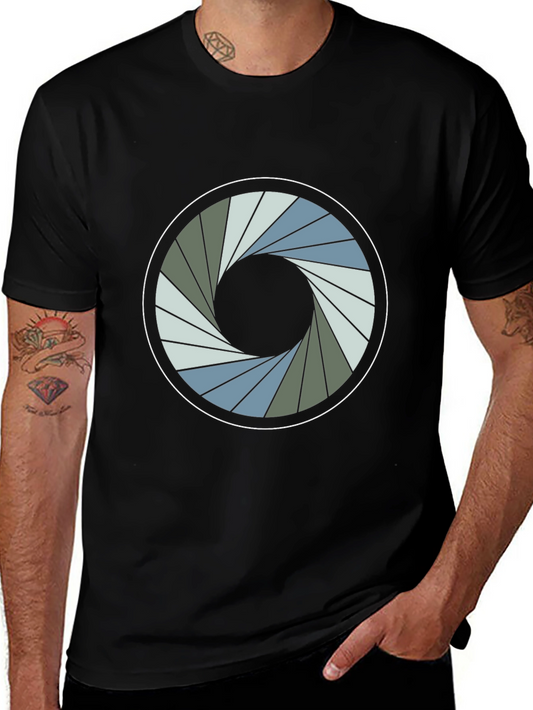 Abstract Iris Graphic Tee - Modern Style