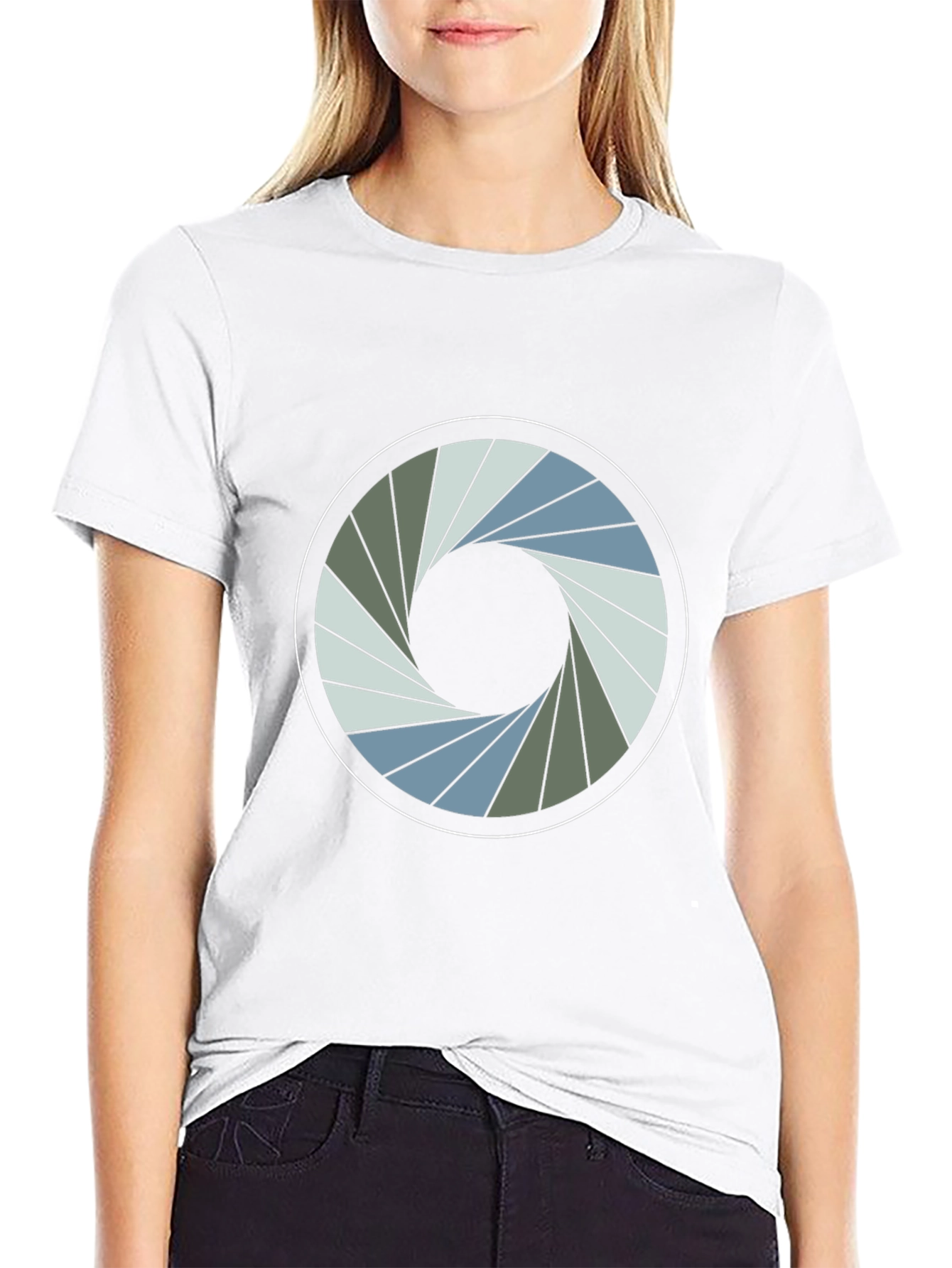 Abstract Iris Graphic Tee - Modern Style
