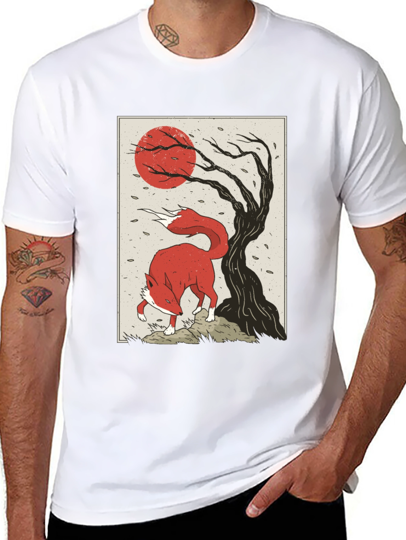 Fox & Moon Graphic Tee - Nature Inspired Design