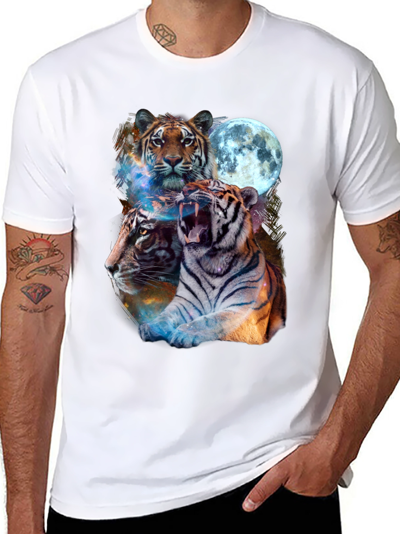 Tiger Moon Graphic Tee - Black
