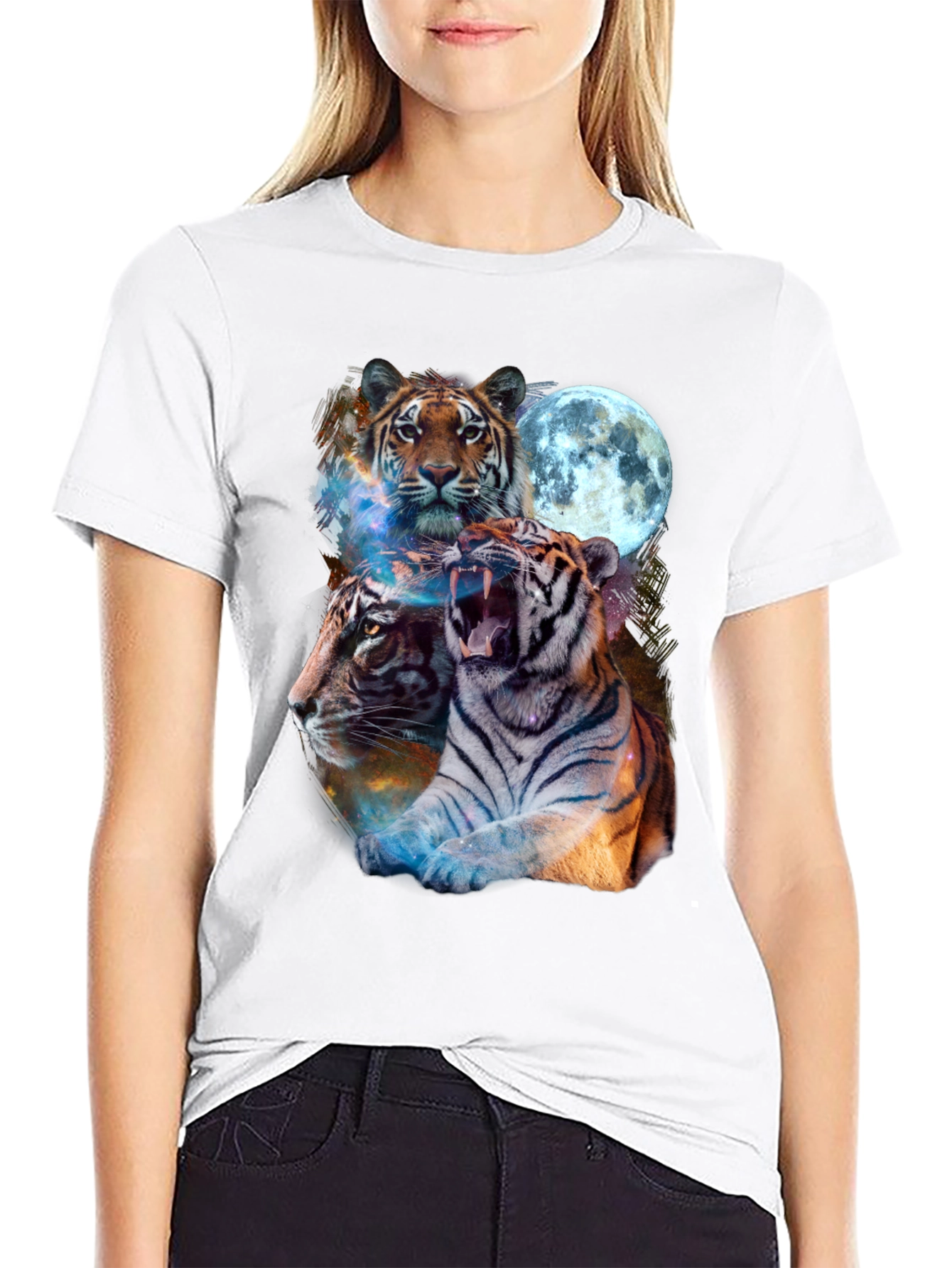 Tiger Moon Graphic Tee - Black