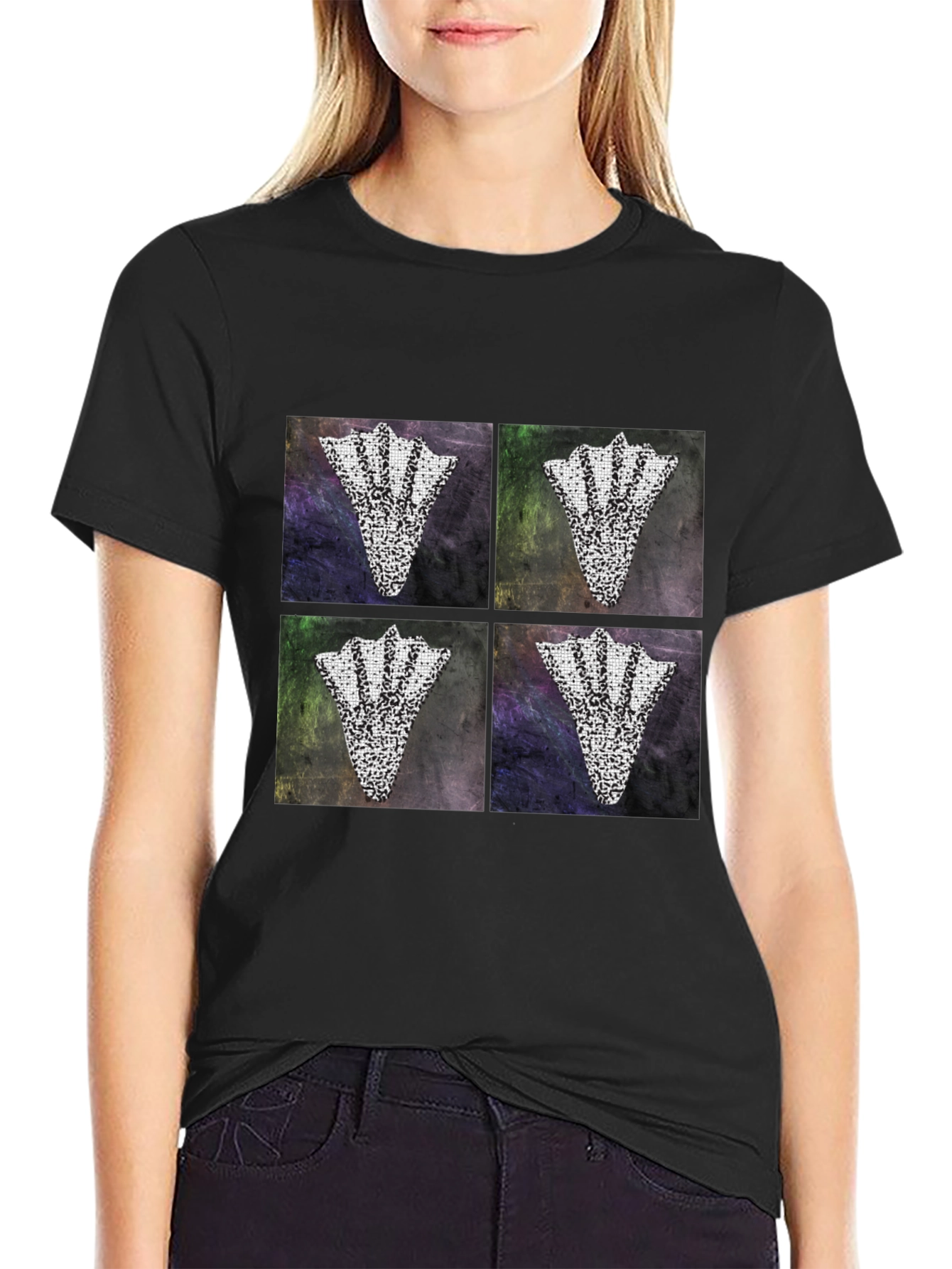 Abstract Motif Graphic Tee for Men - Black