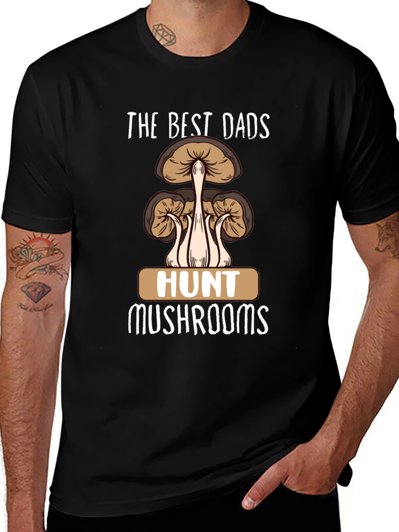 Best Dads Hunt Mushrooms Graphic T-Shirt