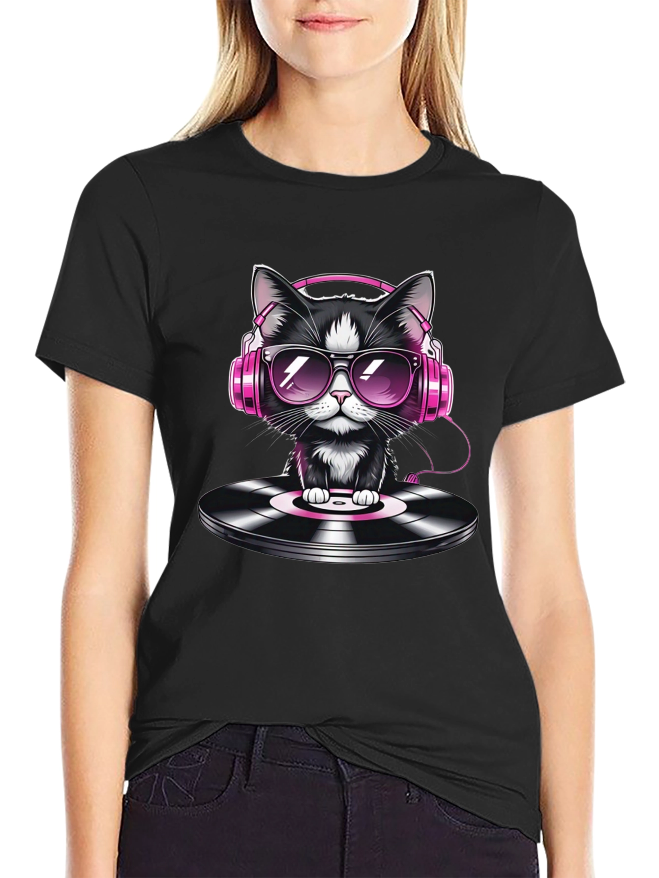 DJ Cat T-Shirt - Cool Cat on Vinyl