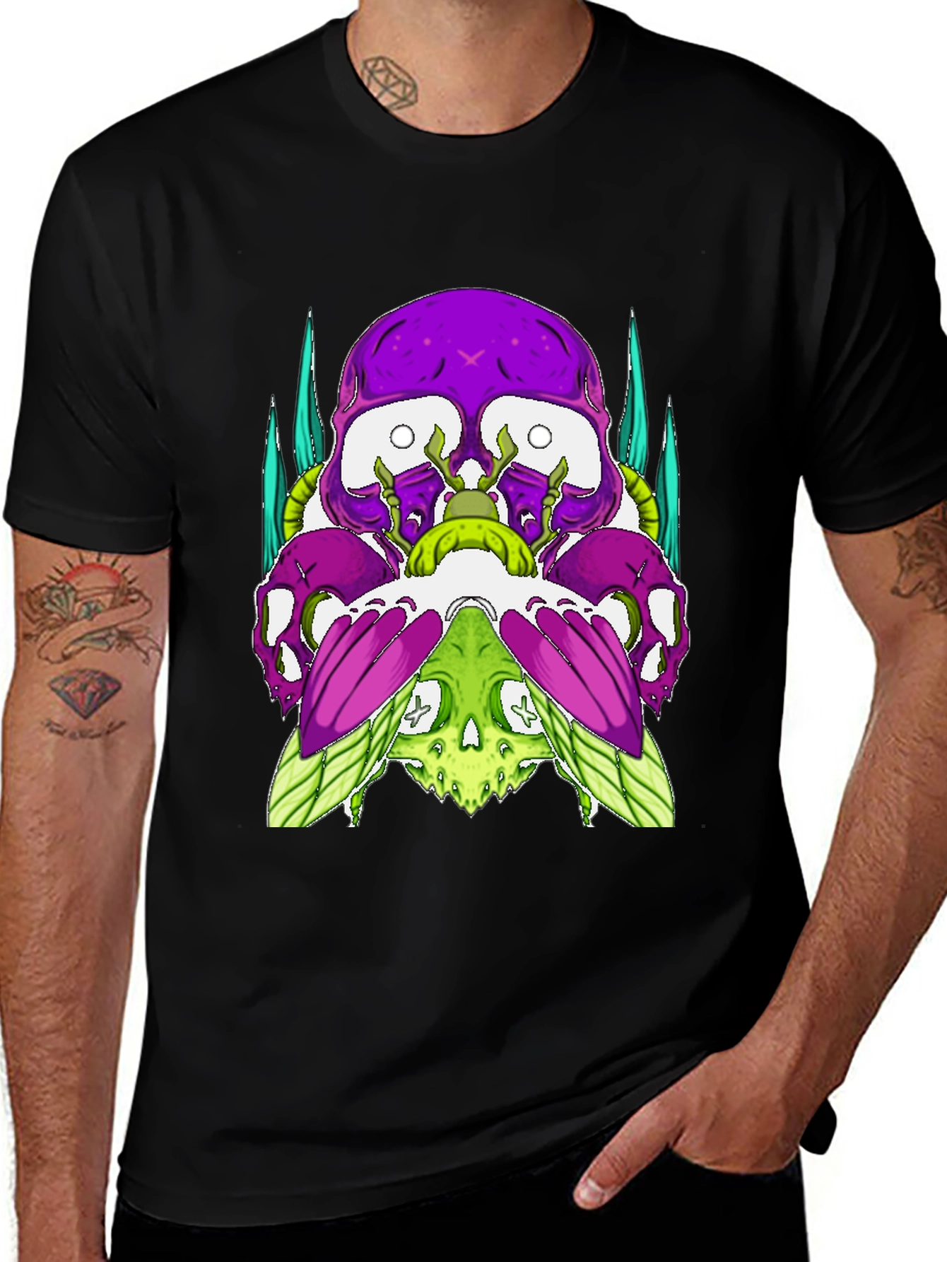 Skull Fusion Graphic Tee - Edgy Style