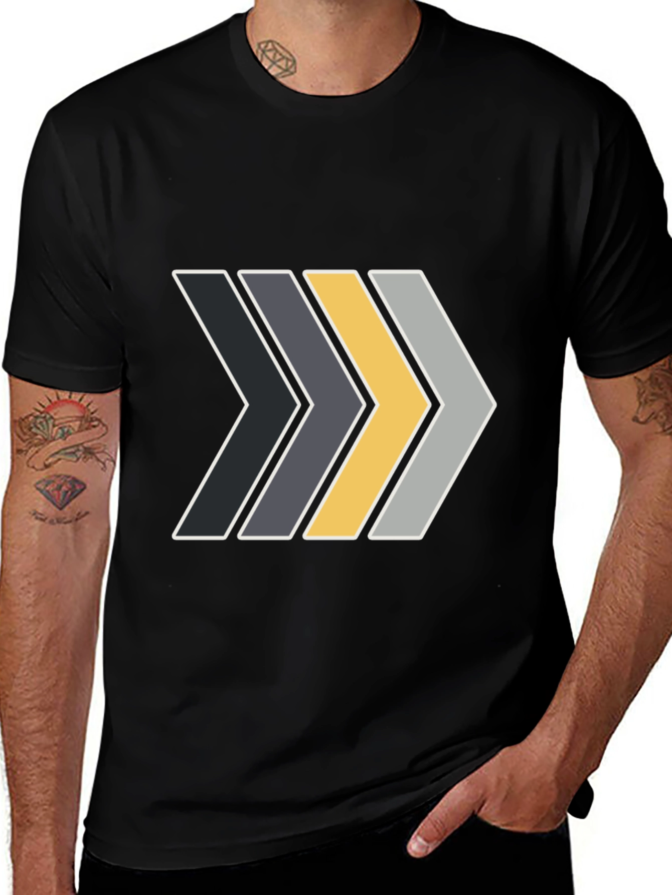 Stylish Arrow Graphic Tee - Modern Design