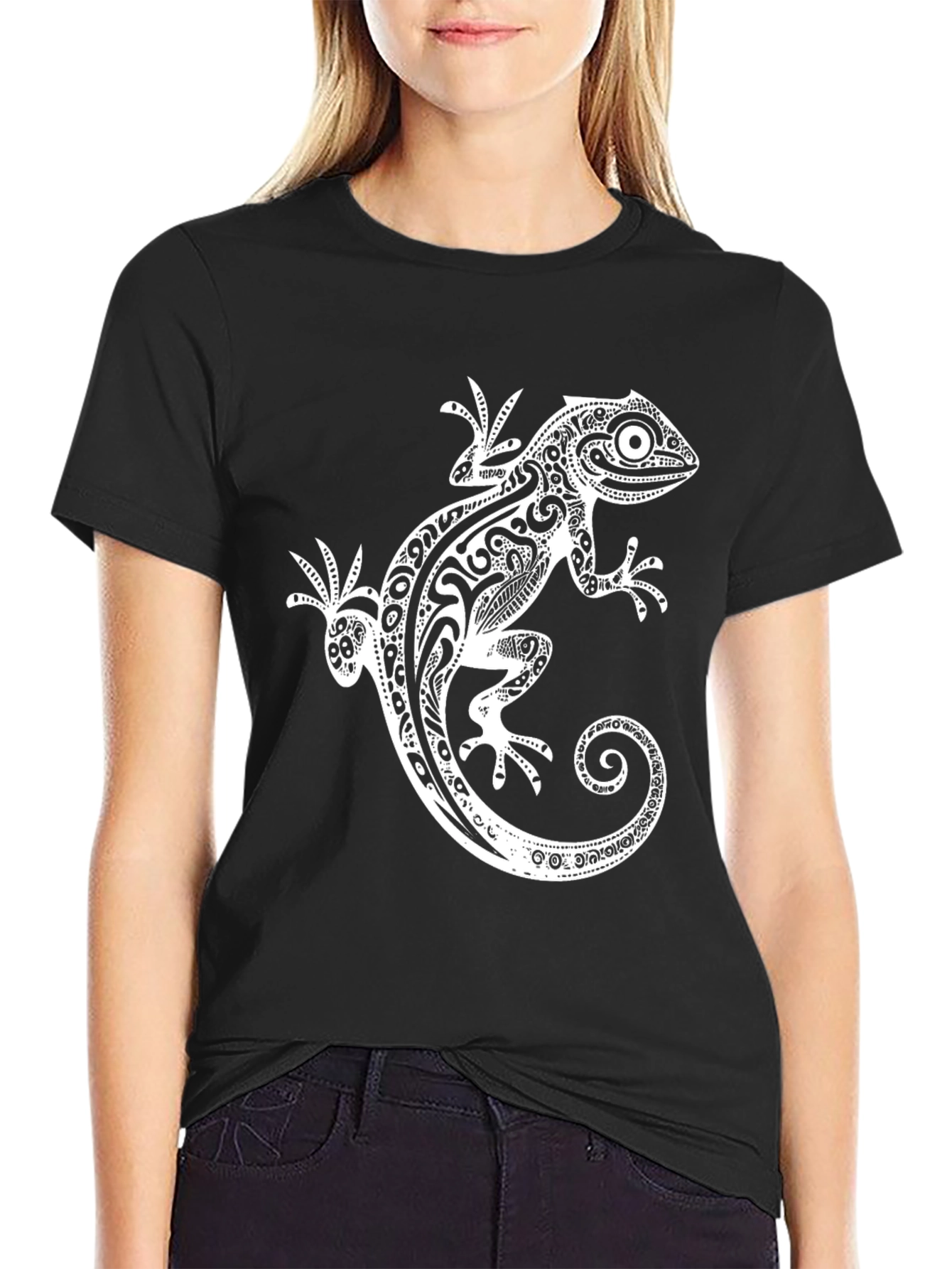 Tribal Gecko Graphic T-Shirt - Stylish Design