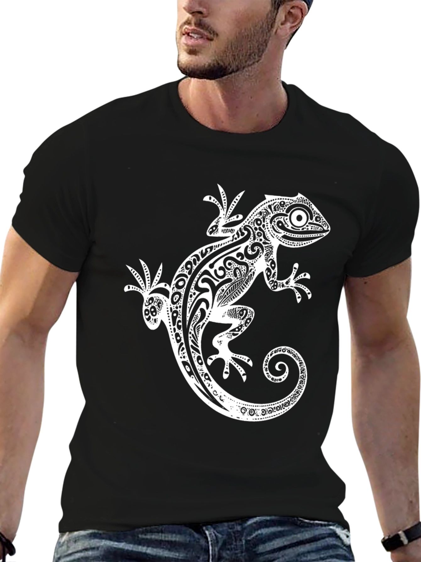 Tribal Gecko Graphic T-Shirt - Stylish Design