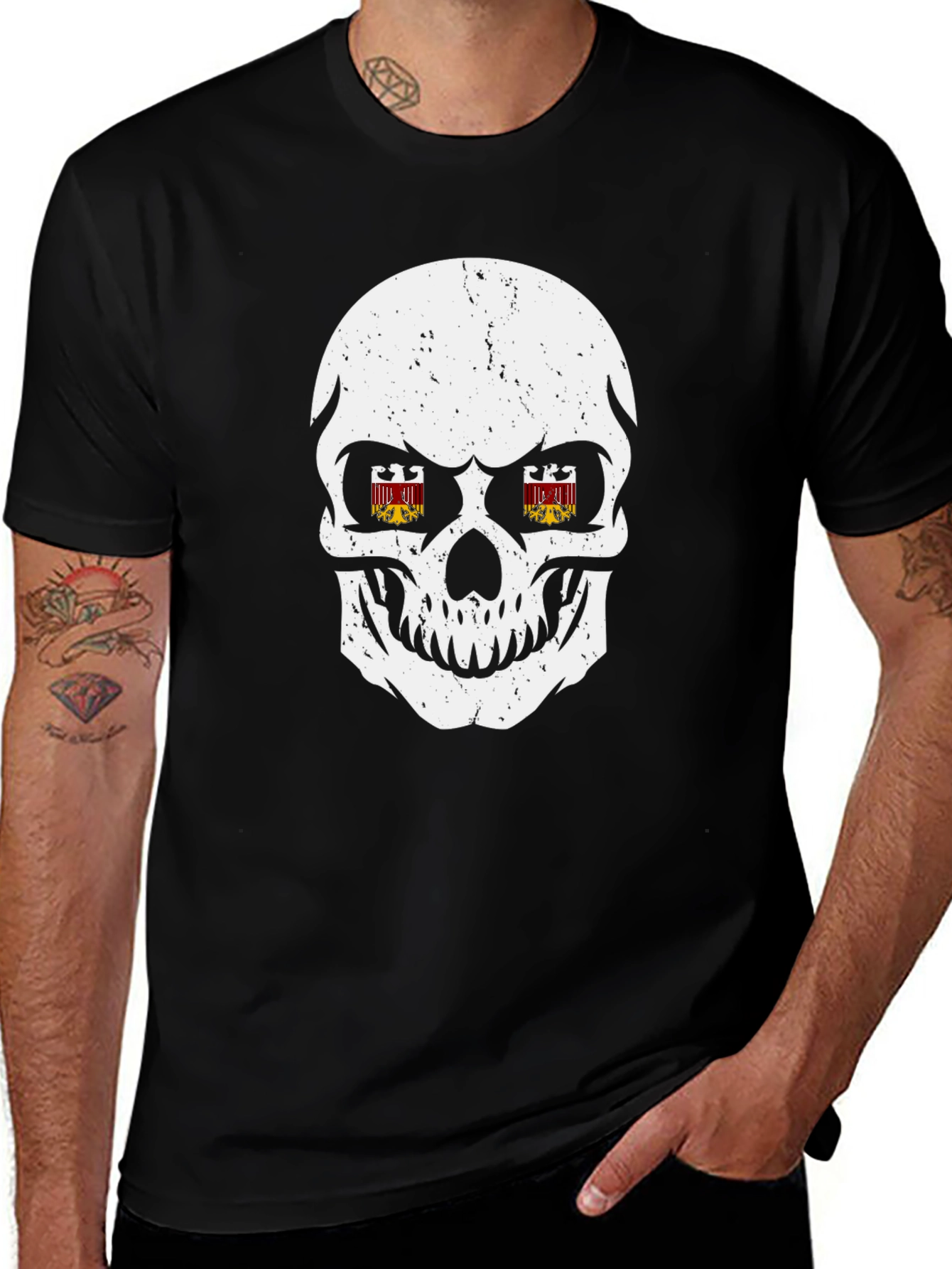 Skull Graphic Print T-Shirt - Edgy Streetwear