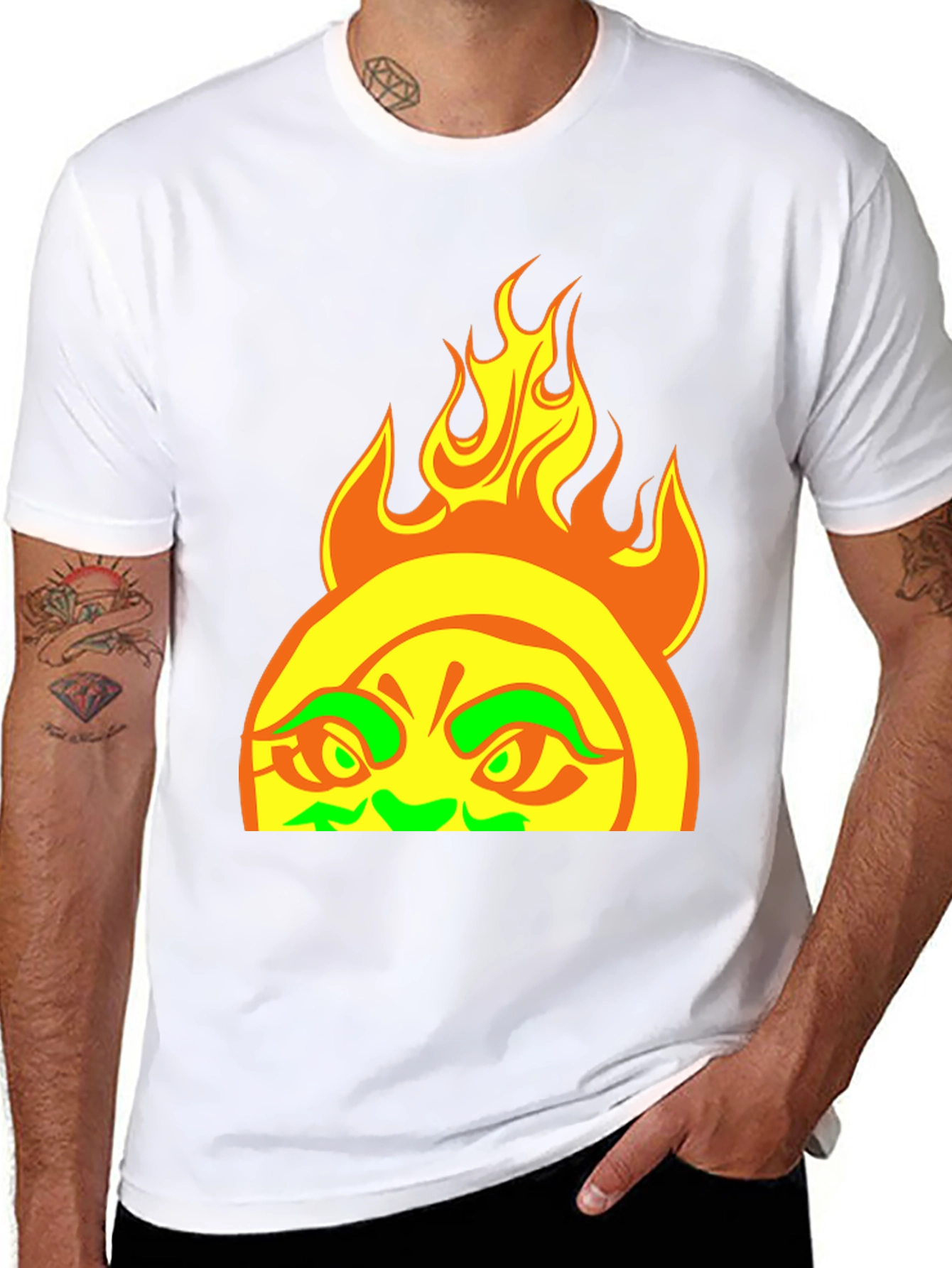 Fiery Sun Graphic Tee - Bold Black T-Shirt