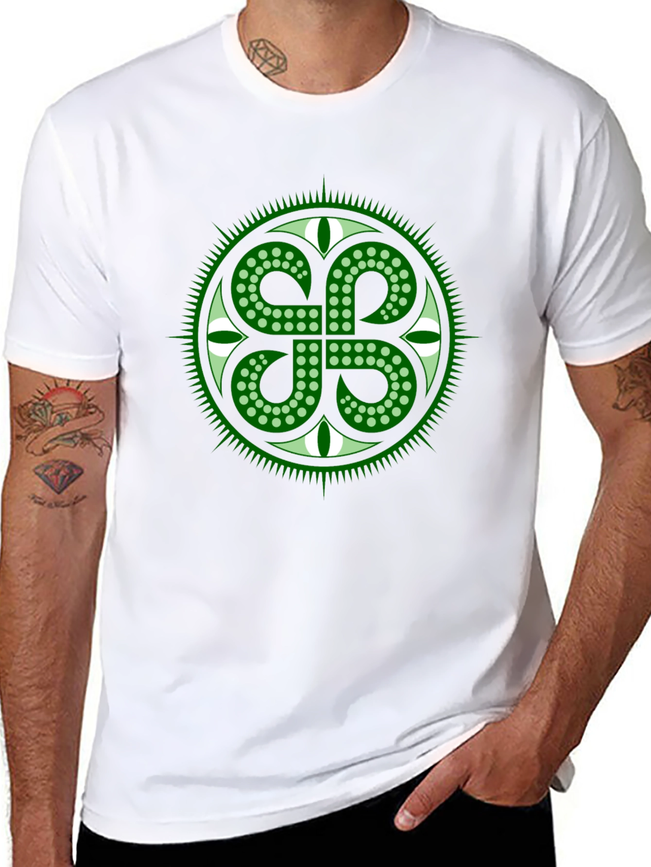 Green Shamrock Circle Black T-Shirt