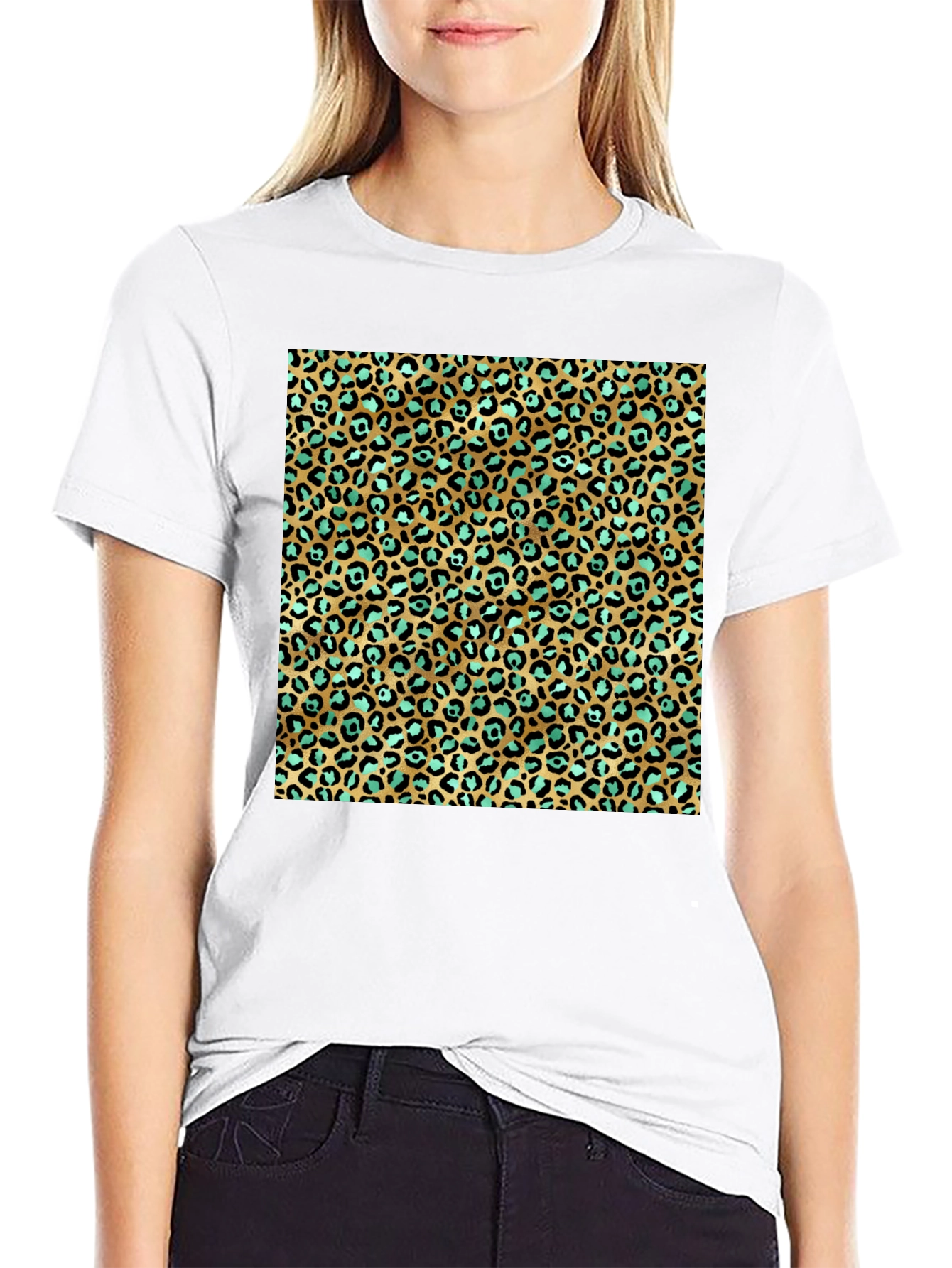 Stylish Leopard Print Tee