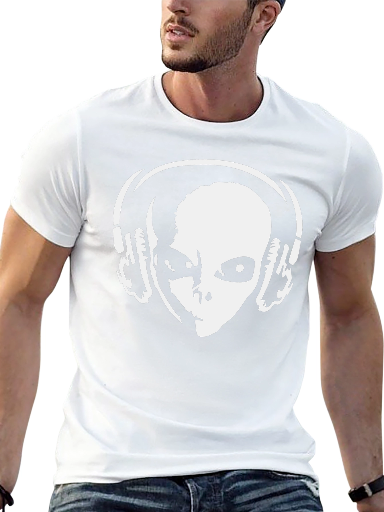 Alien DJ Graphic Tee - Stylish Music Lover T-Shirt