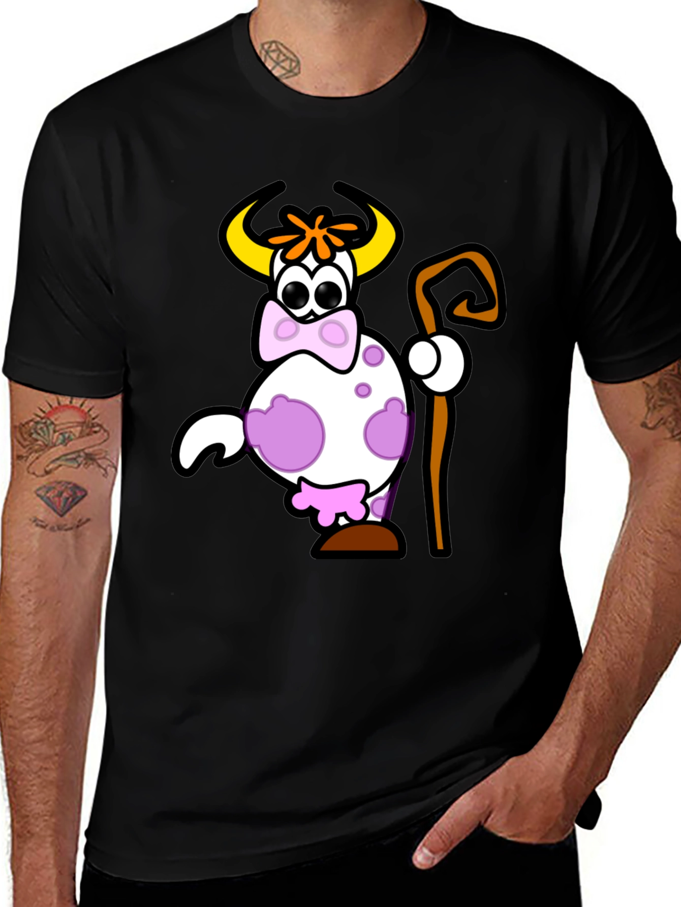 Cartoon Cow Graphic Black T-Shirt