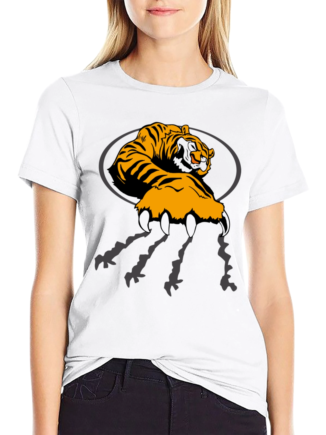Tiger Claw Graphic Black T-Shirt