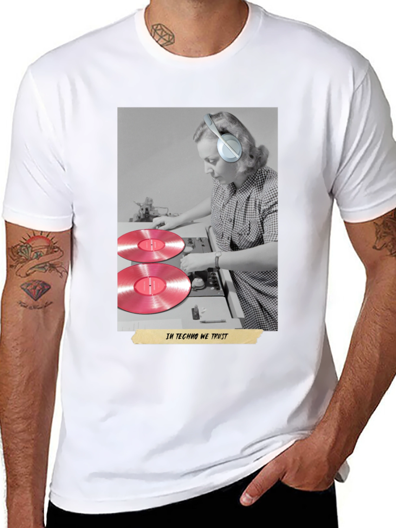 Techno Music DJ Graphic T-Shirt