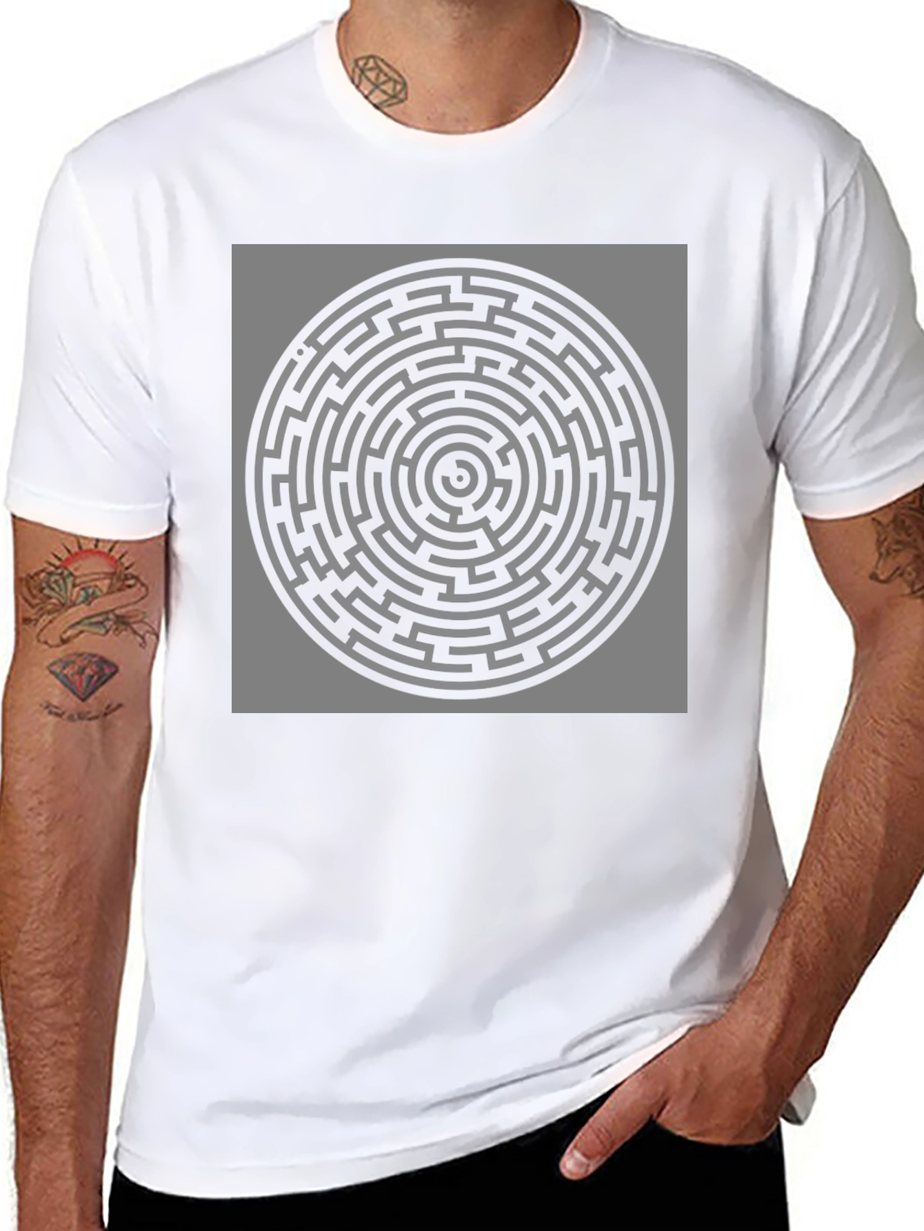 Circular Maze Graphic T-Shirt - Black