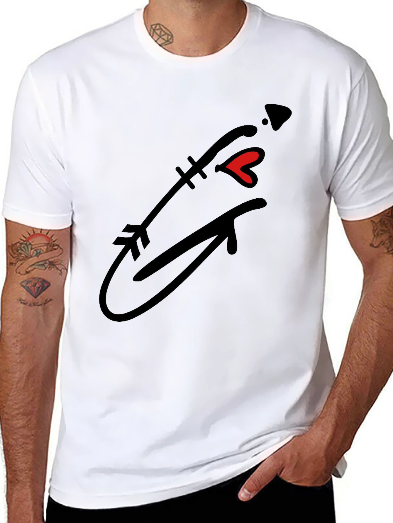 Arrow Heart Graphic Tee - Casual Black T-Shirt