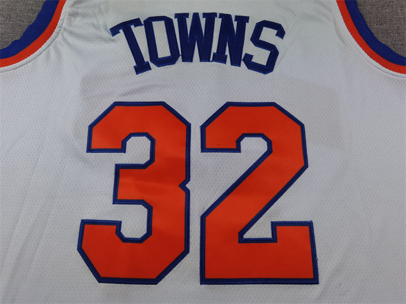 Men's New York Knicks Karl-Anthony Towns #32 White Swingman Jerseys - Association Edition