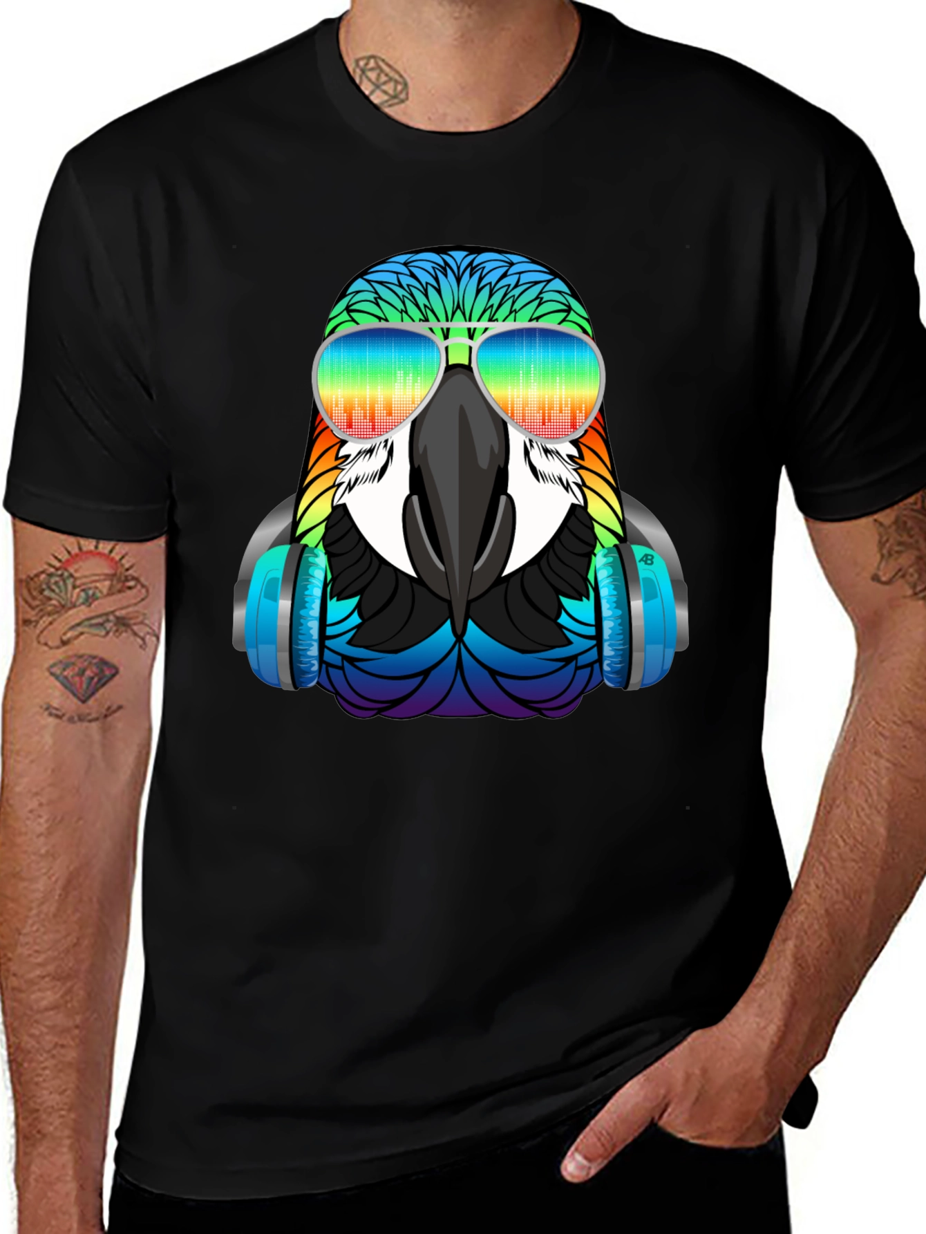 Cool Parrot Graphic T-Shirt