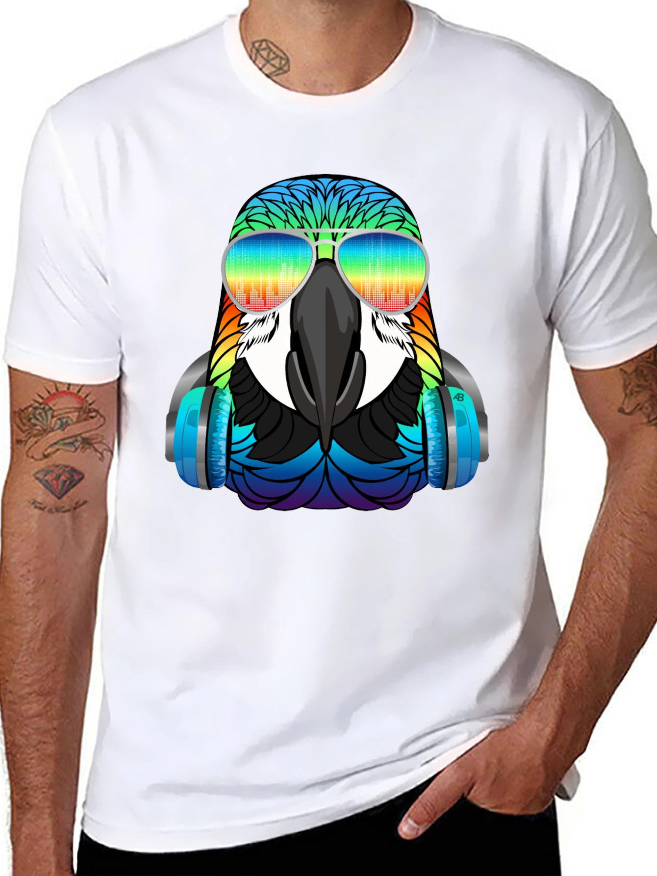 Cool Parrot Graphic T-Shirt