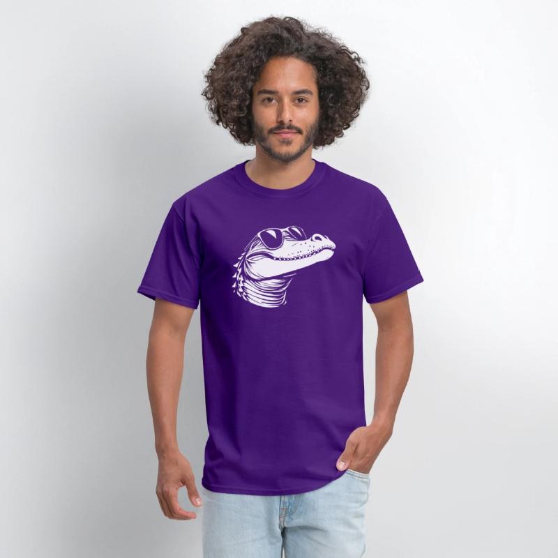 Crocodile wearing glasses