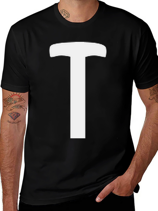 Bold T Graphic Black Tee - Casual Style