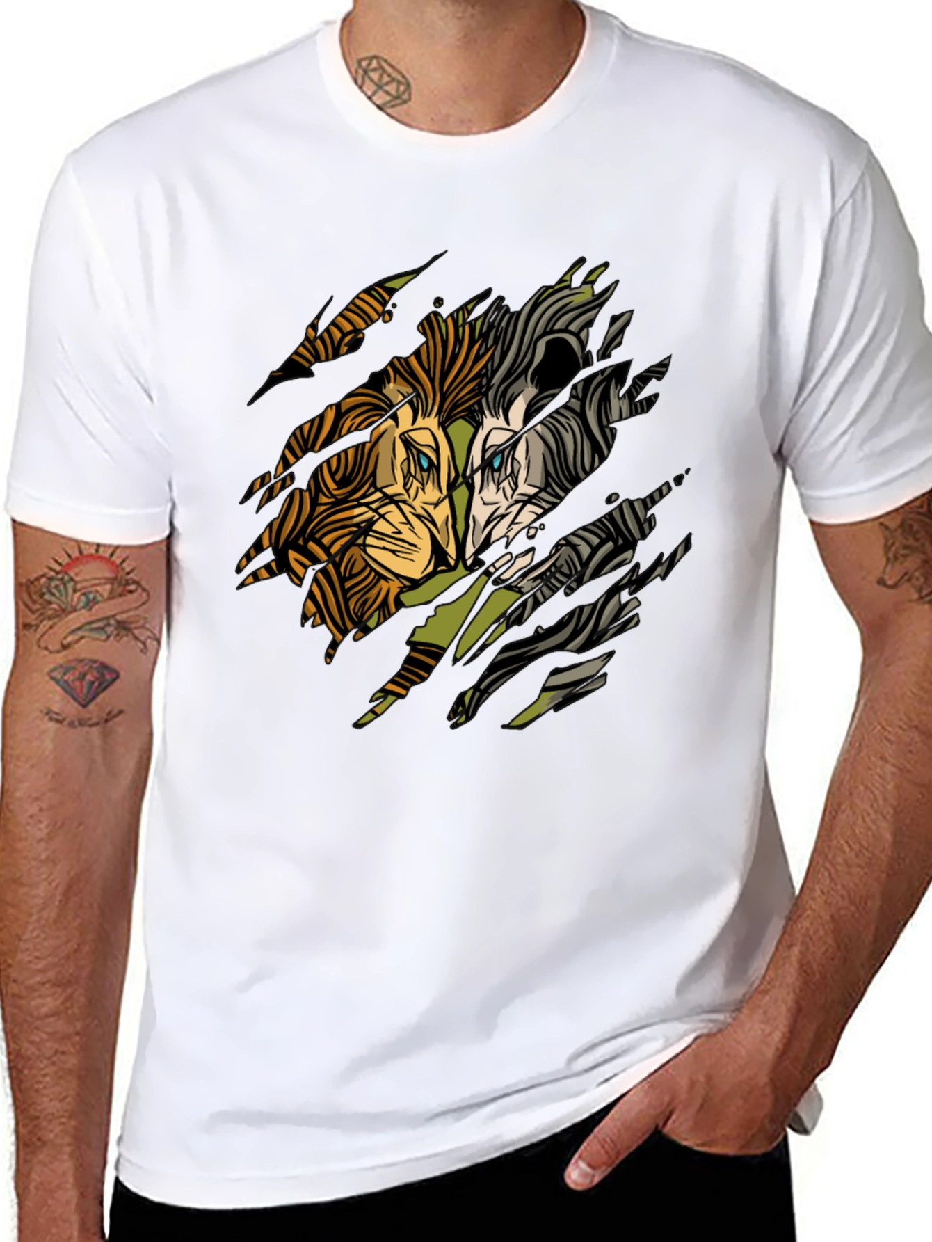 Lion Graphic Print Black Crewneck T-Shirt