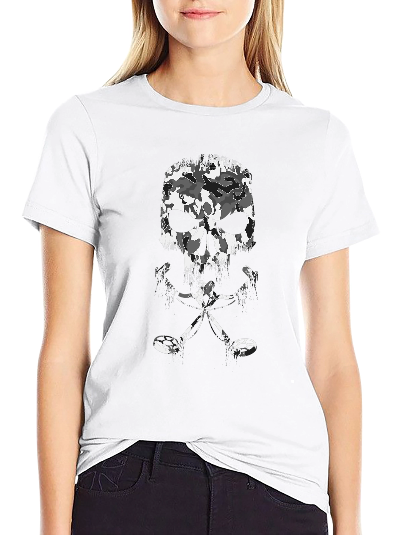 Camo Skull Golf Clubs T-Shirt