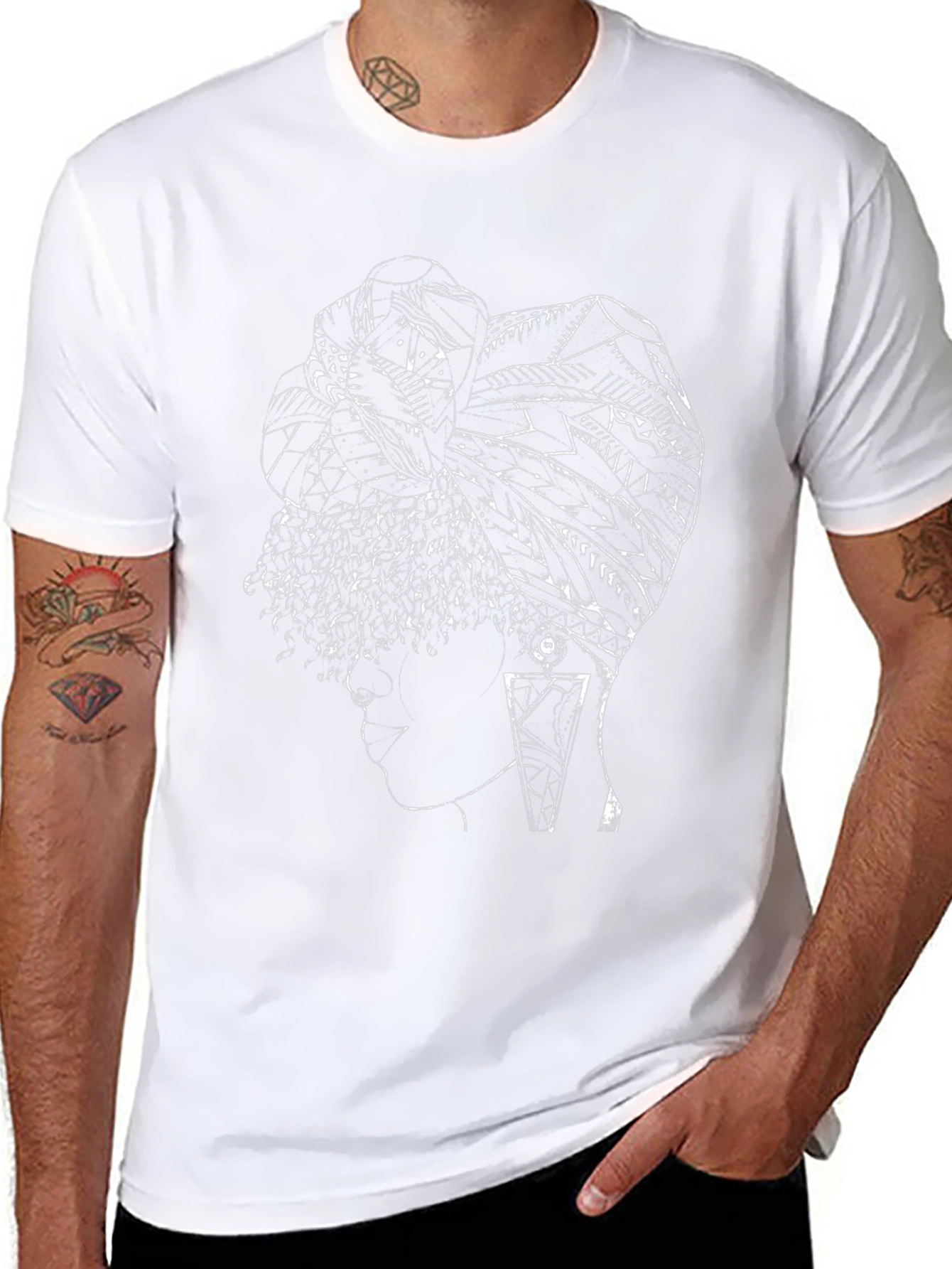 Afro Queen Graphic Tee - Stylish Black T-Shirt