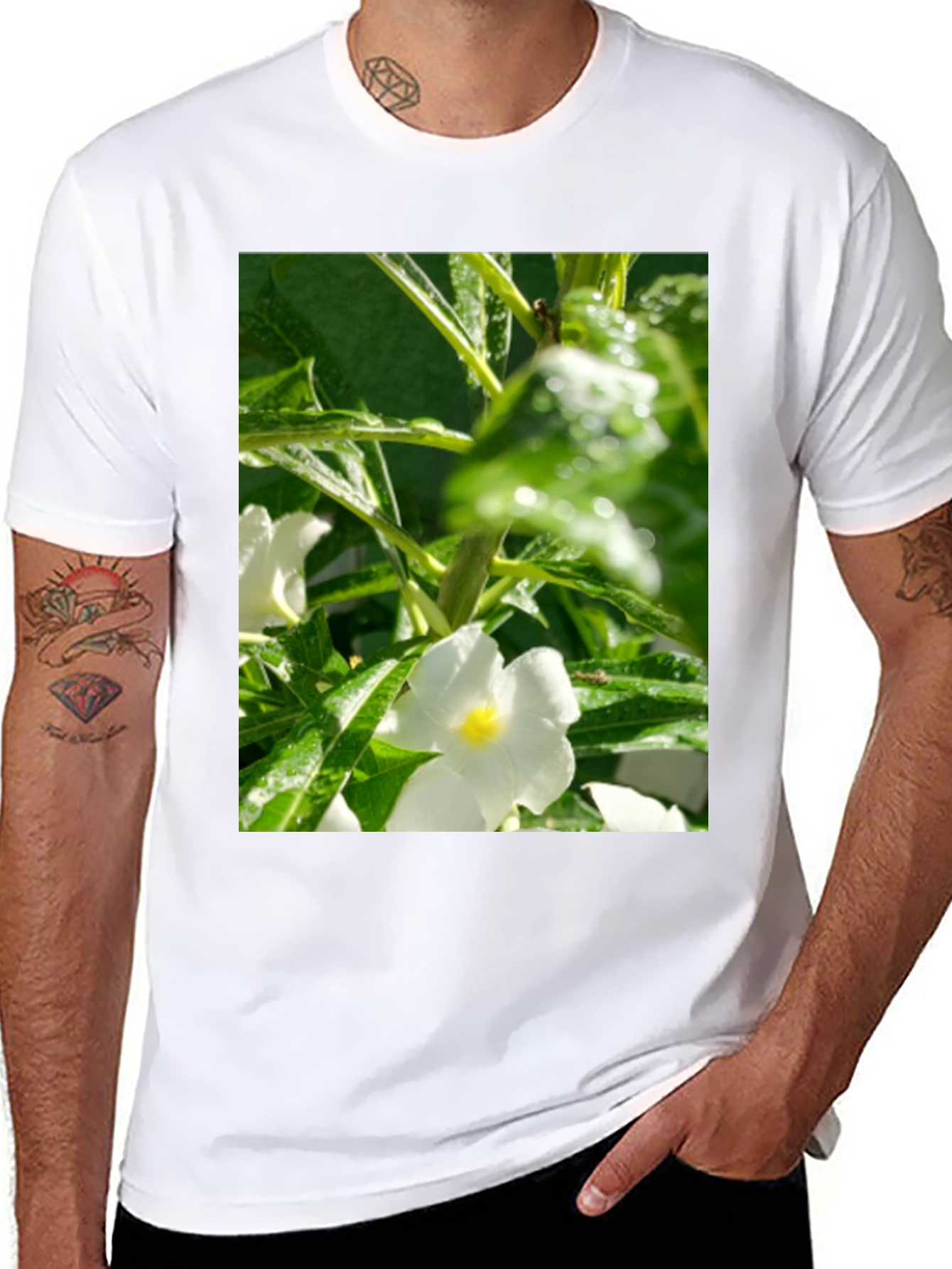 Floral Print T-Shirt: Fresh & Stylish