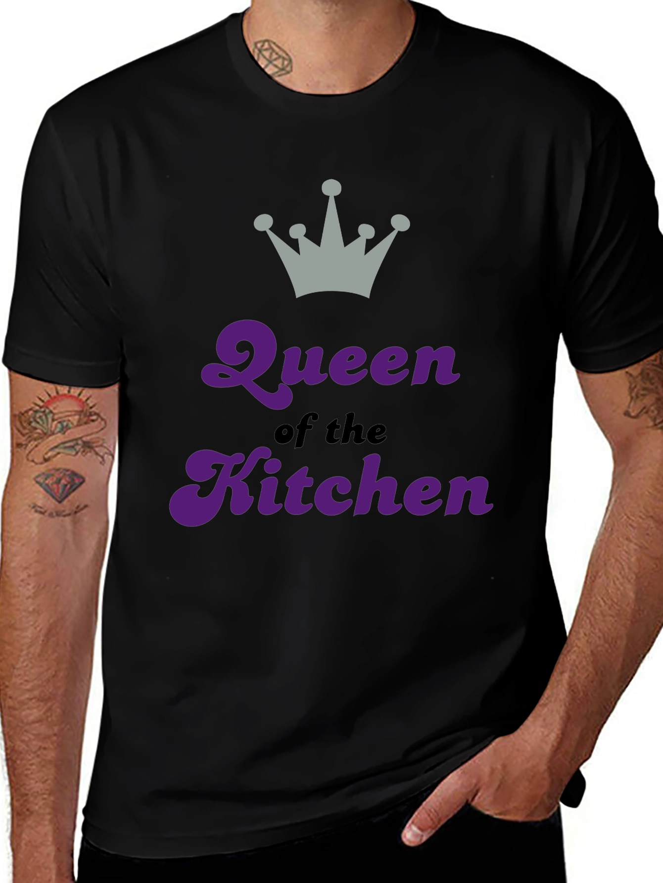 Queen of the Kitchen Graphic Tee - Black
