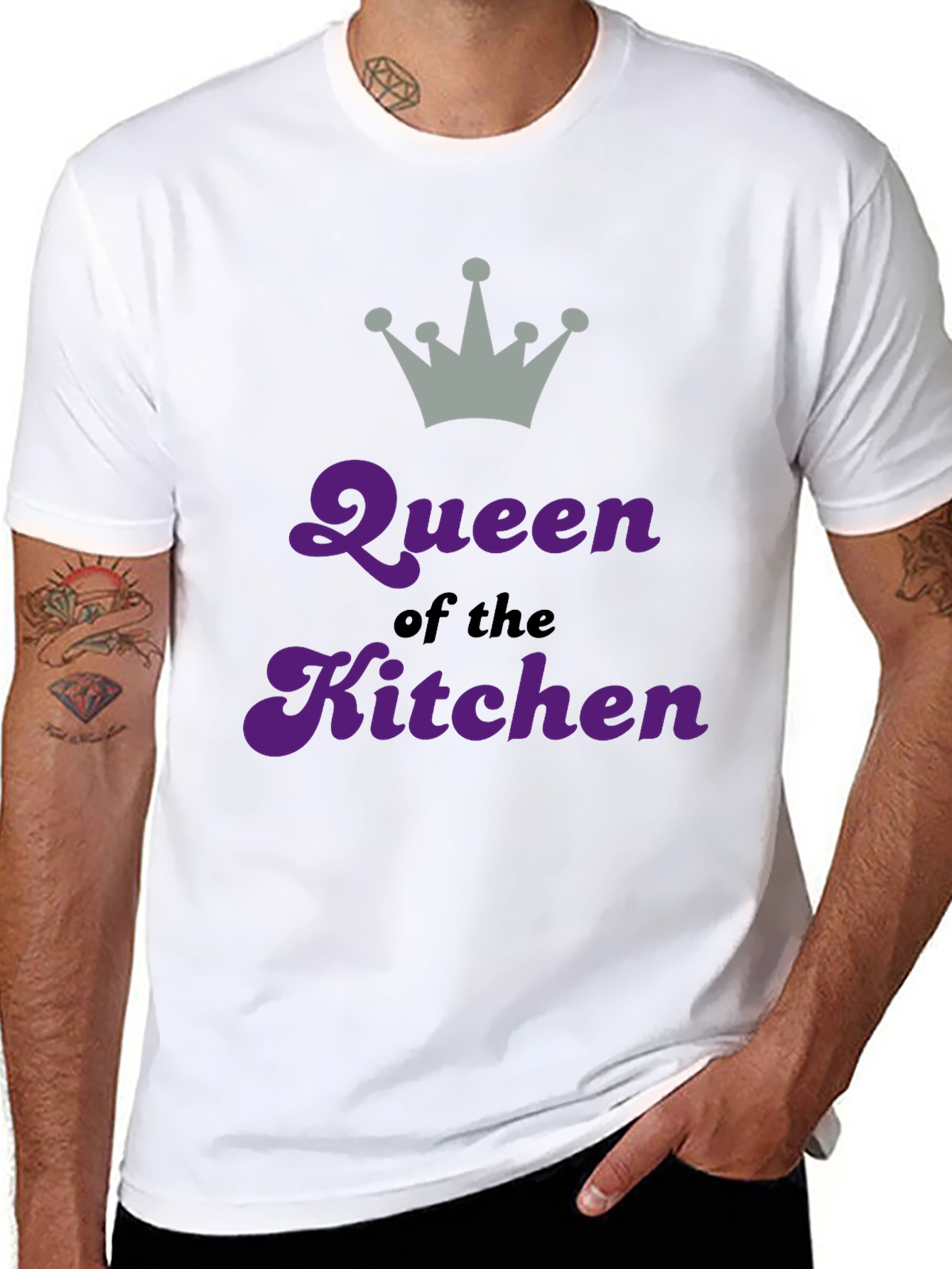 Queen of the Kitchen Graphic Tee - Black
