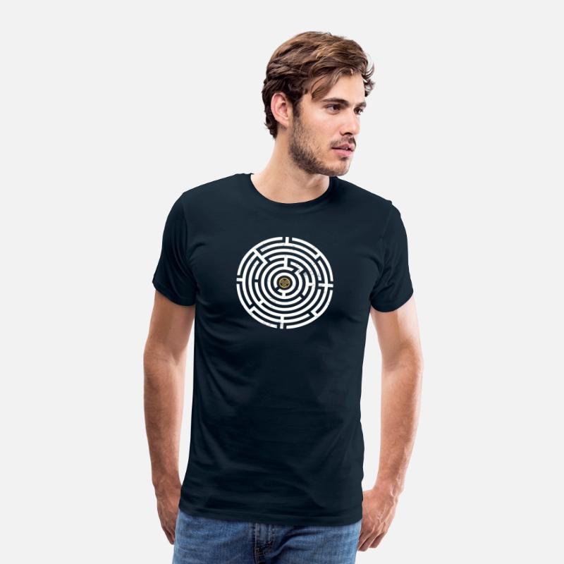 LABYRINTH TRISKELION TRIPLE CELTIC SPIRAL