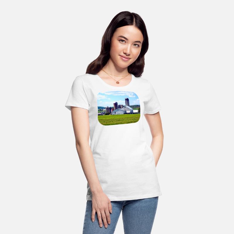 Pennsylvania Farm With Silos