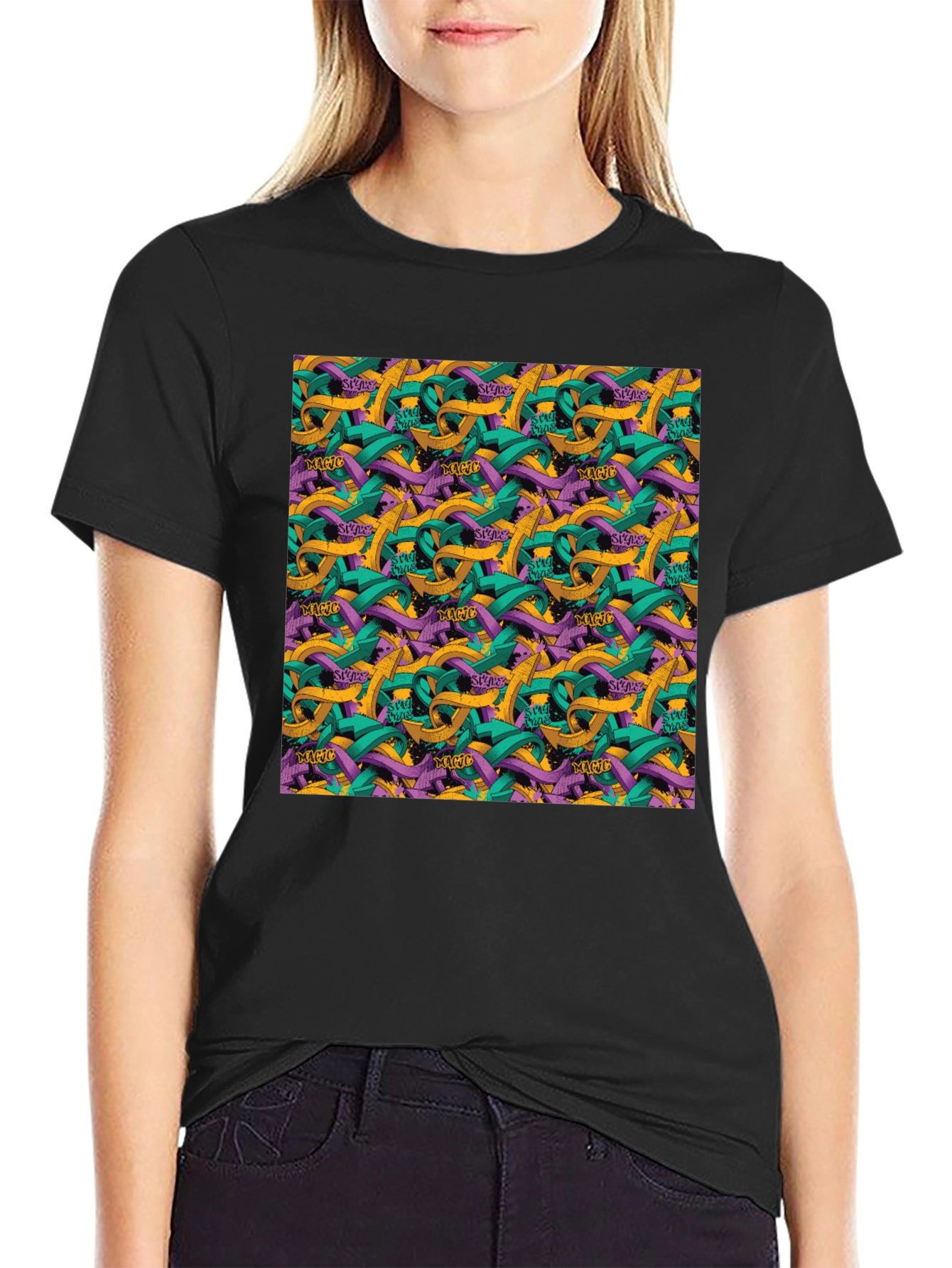 Abstract Arrow Graphic Black T-Shirt