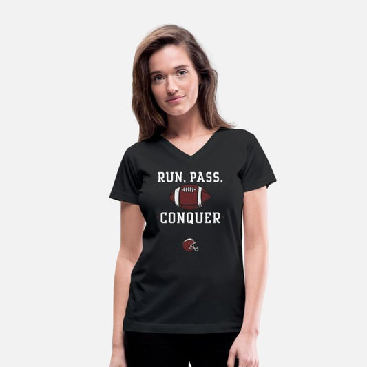 Run, pass, conquer - Football
