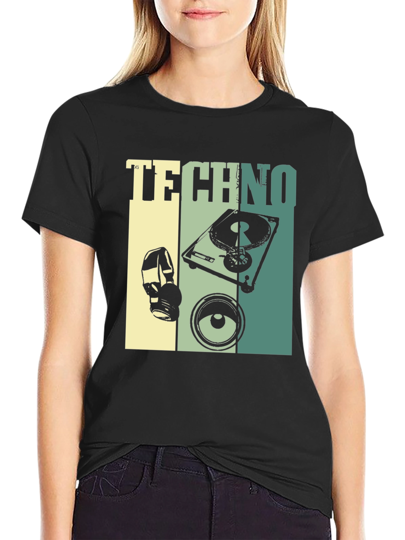 Techno Music Graphic T-Shirt - DJ Turntable Design