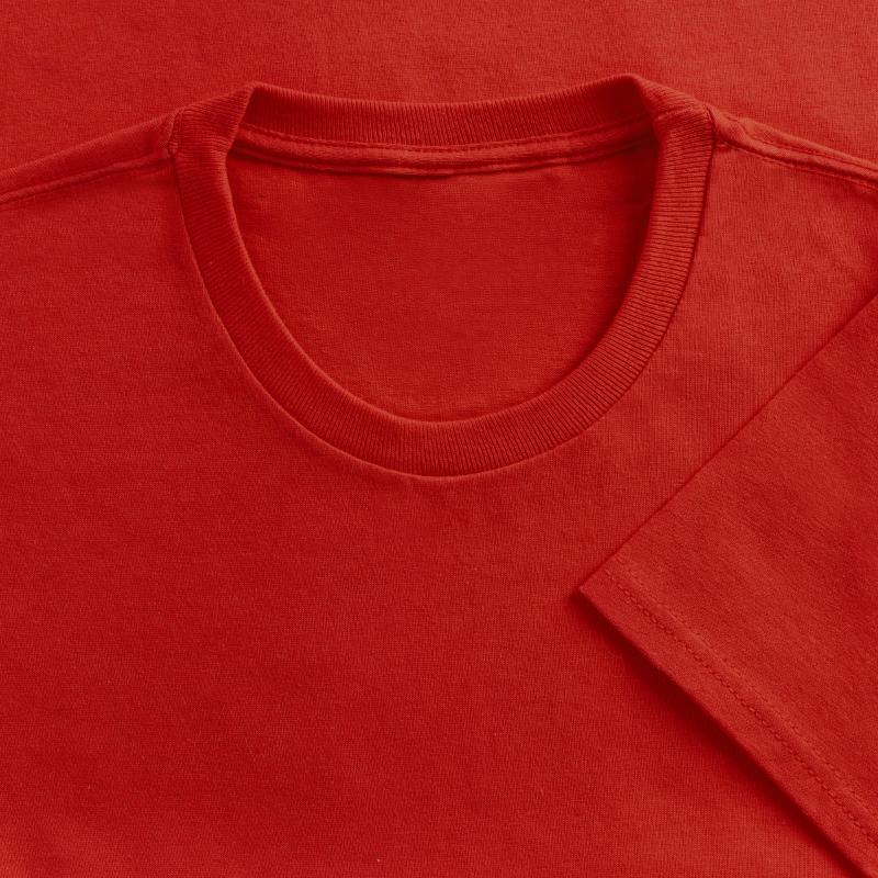 Social Distancing Queen