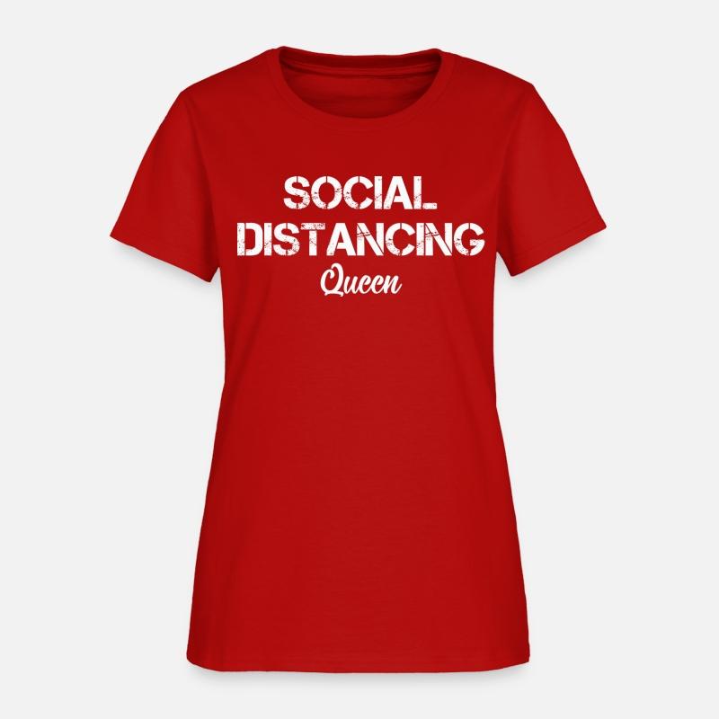 Social Distancing Queen
