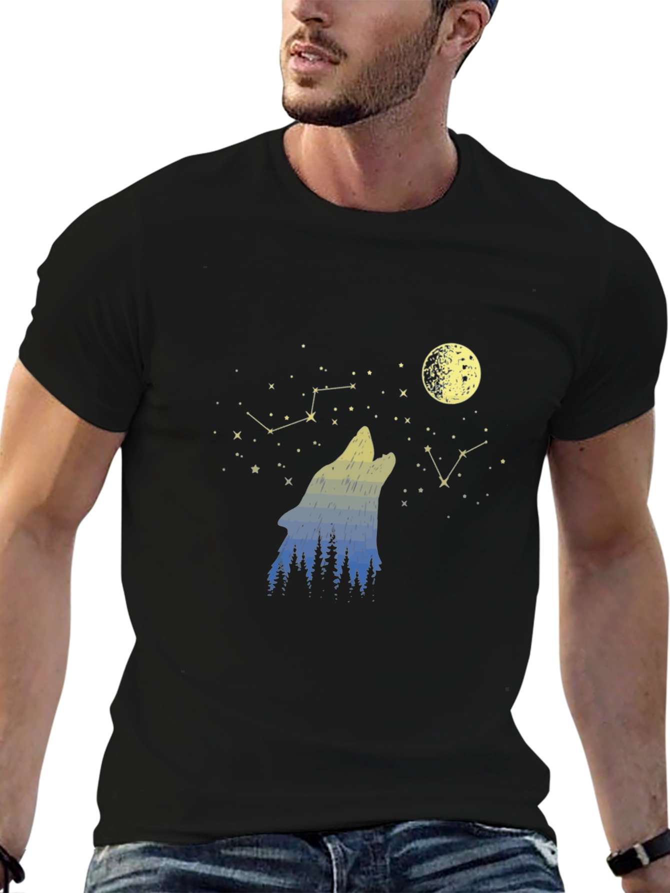 Wolf Howling at Moon T-Shirt - Black