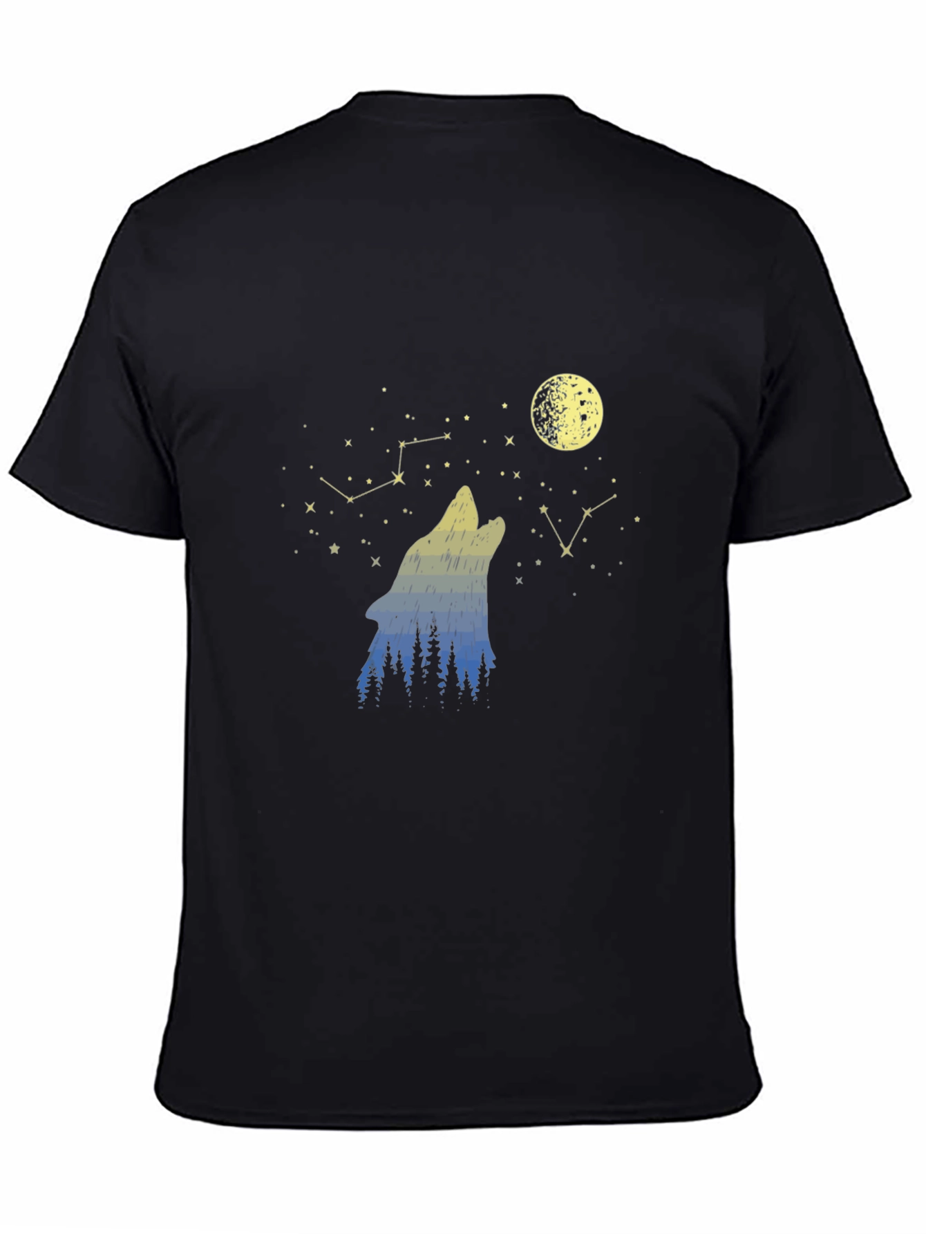 Wolf Howling at Moon T-Shirt - Black