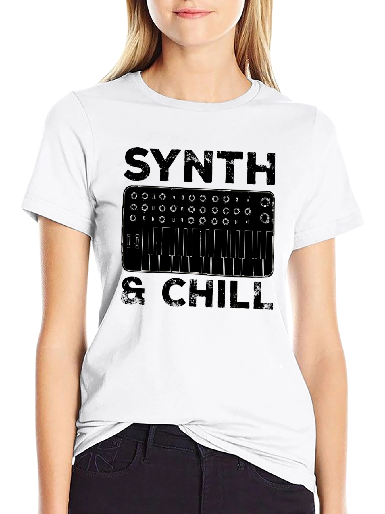 Synth & Chill T-Shirt - Music Lover Tee