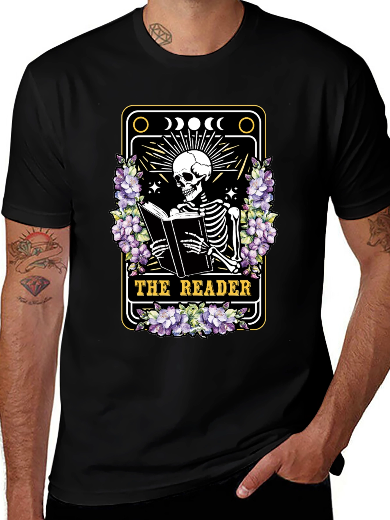 The Reader Skeleton Tarot Card T-Shirt