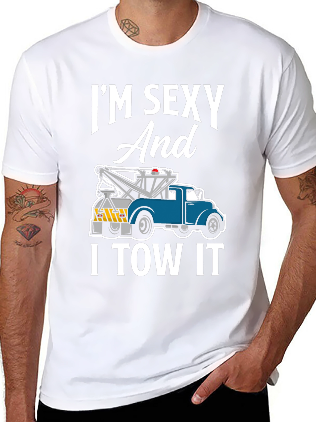Im Sexy and I Tow It Funny T-Shirt